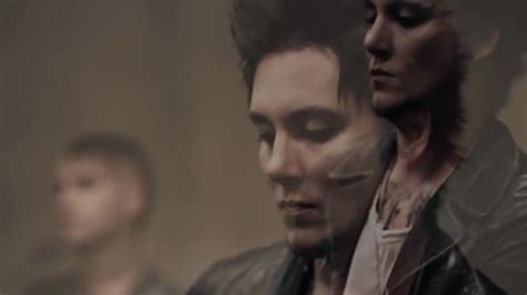 Avenged Sevenfold- So Far Away {Music Video} - Avenged Sevenfold Photo ...