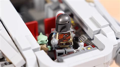 LEGO Star Wars 75331 UCS Razor Crest Review (Spoiler: It's Good!) - The Brick Escape