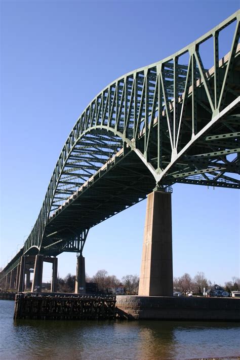 Delaware River-Turnpike Toll Bridge (Bristol/Florence, 1956) | Structurae