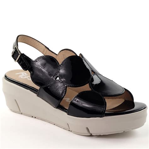 Wonders Women's D-8210 Sandal Black Patent | Laurie's Shoes