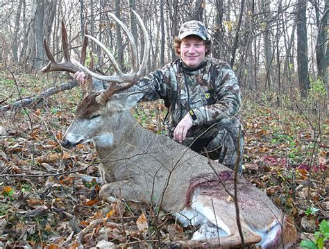 An Archery Giant: Dana Holmgren's Iowa Trophy Buck - North American Whitetail