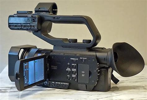 PXW-Z90 – first footage from Sony's palm-sized XDCAM broadcast camera with killer autofocus ...