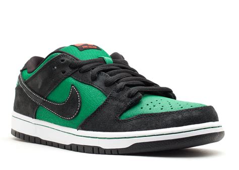 Nike Dunk Low Premium Sb in Green for Men - Lyst