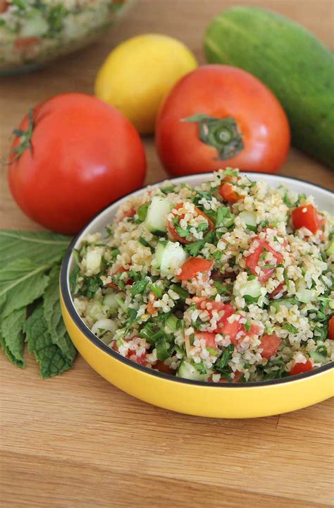 How To Make Tabouli - Hilah Cooking