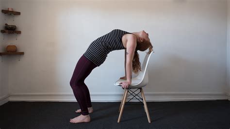 8 desk exercises to improve posture: Simple stretches to get you sitting tall | T3