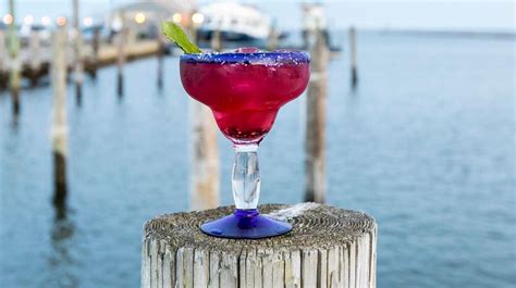 Long Island beach restaurants, bars for every personality - Newsday