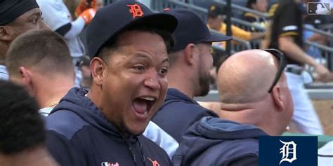 Miguel Cabrera has amazing reaction to home run