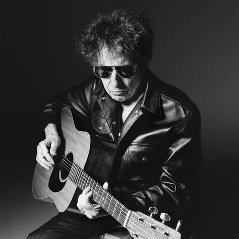 CELINE's Dad Rock Phase Continues With Bob Dylan