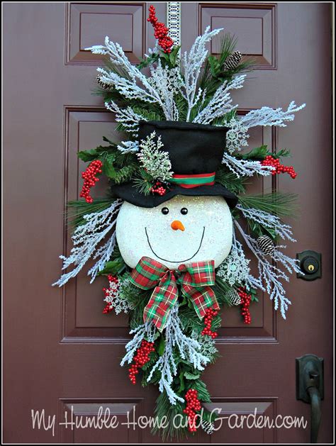 November 15, 2016 Â Â Tips and How To Create A Magical Snowman Wreath â ...