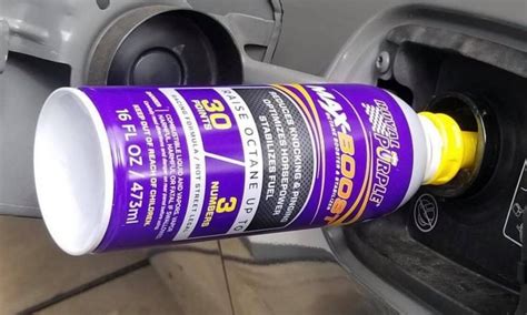 Best Octane Booster 2021 [Performance Gas Additive]