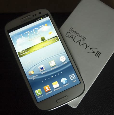 Samsung Galaxy S III HSPA+ hands-on review