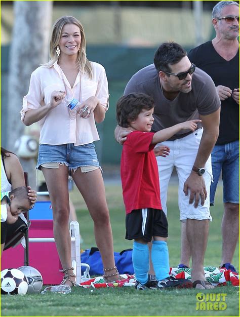 LeAnn Rimes & Brandi Glanville Cheer on Son Jake! - Leann Rimes Photo (29537544) - Fanpop