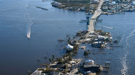 Florida deaths rise to 47 amid struggle to recover from Ian