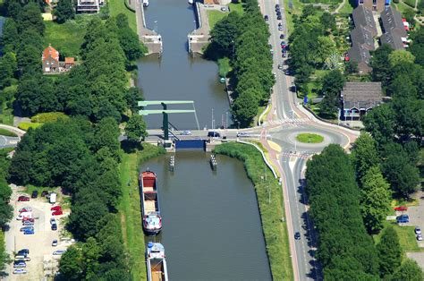 Grote Lock Bridge in Vianen, South Holland, Netherlands - bridge ...