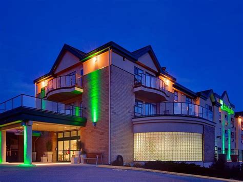 Holiday Inn West Kelowna Hotel (Kelowna (BC)) - Deals, Photos & Reviews