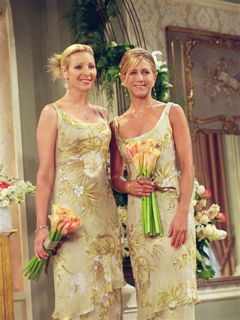 Rachel Looked Totally Elegant in a Bridesmaid Dress | Jennifer Aniston ...