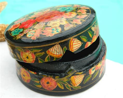 Vintage Lacquer Trinket Box India Papier Mache Art Handmade - Trinket Boxes