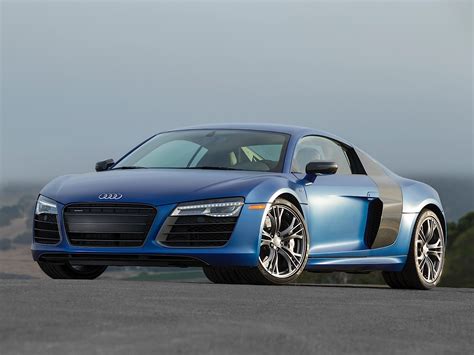 2012 Audi R8 V10 Specs & Photos - autoevolution