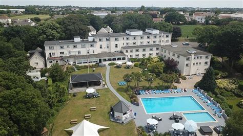 WESTHILL COUNTRY HOTEL - Updated 2024 Reviews, Photos & Prices