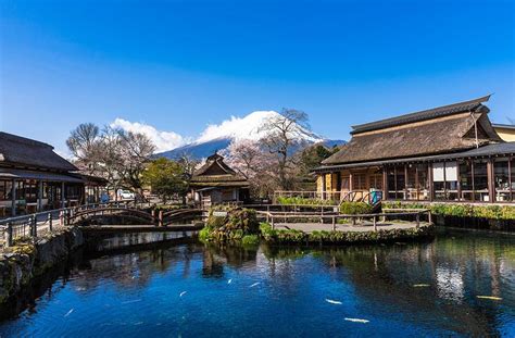 Lost in the beautiful Oshino Hakkai village in Japan