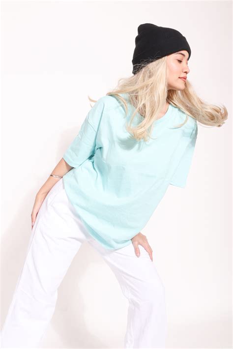 Aqua Blue Basic Relaxed Fit T-shirt – Bonkers Corner