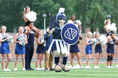 Iowa Central Community College Mascot - Triton | School mascots, High ...