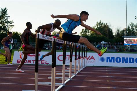 Hurdle-pocalypse post-men's 110m hurdles at the Canadian Championships - Canadian Running Magazine