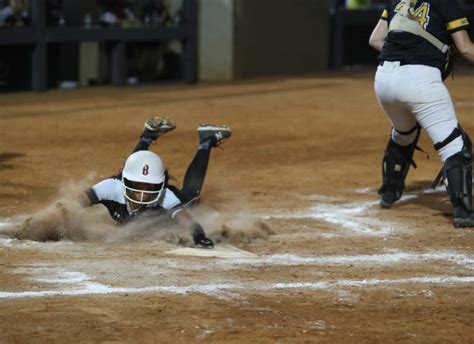 KHSAA softball state tournament 2023: Brooke Gray and Ballard High win