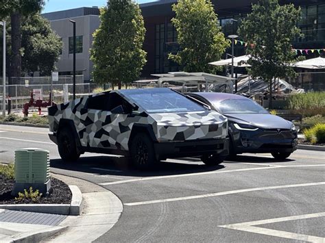 Tesla Cybertruck Beside Model X Looks Awesome [PIC] - TeslaNorth.com