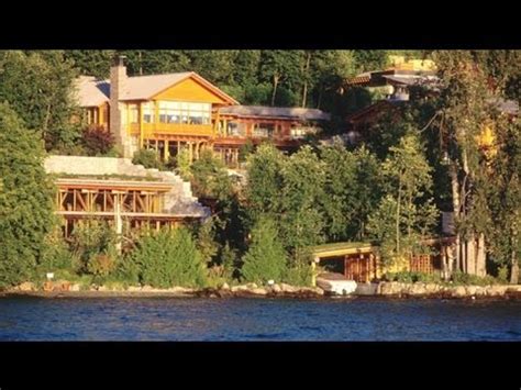 World’s Richest Man, Bill Gates's House (Medina, Washington) - YouTube