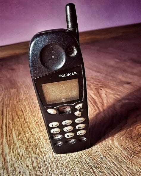 Nokia phone, 90s in 2020 | Nokia phone, Historical artifacts, Nokia