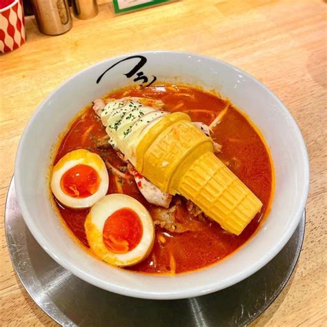 Japanese Restaurant Offers Spicy Ramen With A Whole Soft Serve Cone - 8days