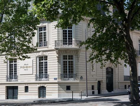 A Closer Look at the Yves Saint Laurent Museum in Paris - Discover Walks