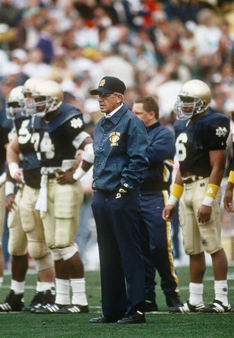 Notre Dame Football: Happy 87th birthday Lou Holtz!