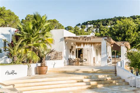 PURE HOUSE IBIZA | PAULINA ARCKLIN | Photographer + Photo Stylist