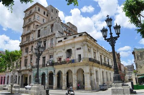 Paseo del Prado | Cuba photography, Cuba pictures, Havana cuba