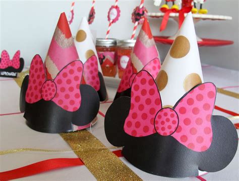 Minnie Mouse Party: Decorations | Minnie mouse party, Minnie mouse ...