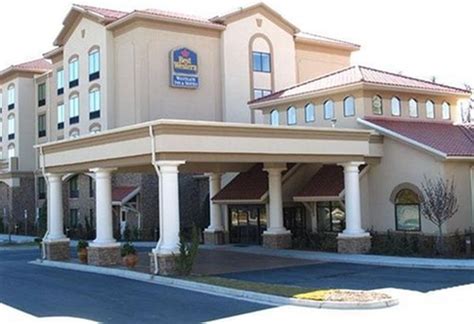 Best Western Plus Westgate Inn & Suites | Leland