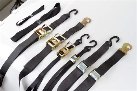 How to Shorten Tie-Down Straps | DiscountRamps.com