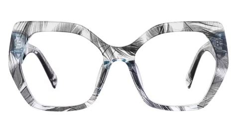 9 Pairs of Trendy Glasses for Women to Update Your Whole Look