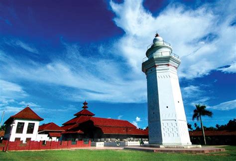 The Great Mosque of Banten, Indonesia, was built during the supremacy ...