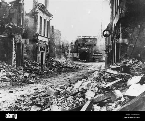 Second Battle of Cambrai 1918 Stock Photo, Royalty Free Image: 65982392 ...