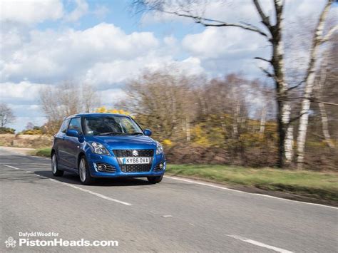 Suzuki Swift Sport vs. Ford Fiesta Ecoboost - PistonHeads UK