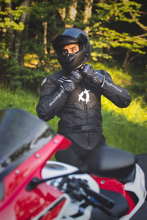 Vegan Motorcycle Suit | The best non-leather motorcycle race suit