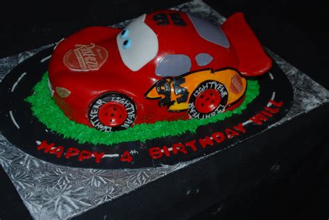 Lightning McQueen Car Cake