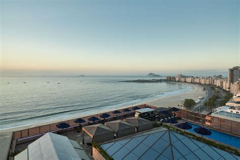 JW Marriott Hotel in Rio de Janeiro has a privileged location on Copacabana beach - World Stock ...