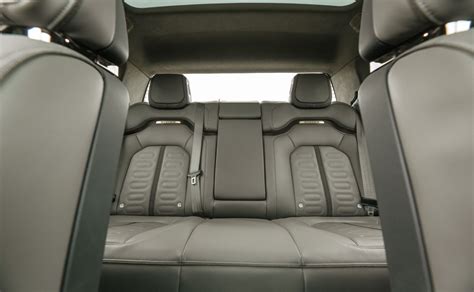 Climb Inside the Rivian R1T and Discover Its Clever Interior Design - autoevolution