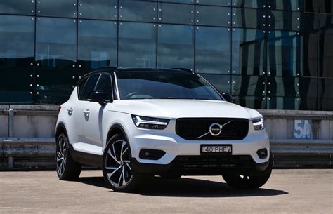 New Volvo XC40 2023 T5 Momentum Price, Redesign, Release Date | 2023 ...