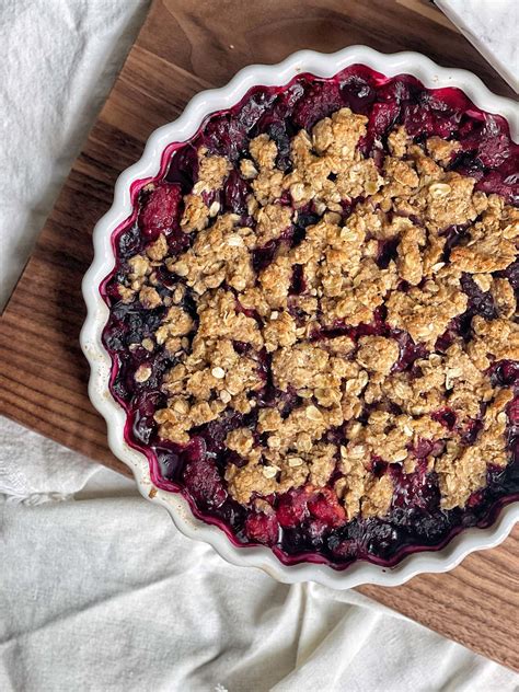 Healthy Baked Berry Crisp - Sweet Savory and Steph