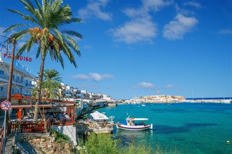 Hersonissos Harbour (Limenas Hersonissou) in Heraklion | AllinCrete Travel Guide for Crete